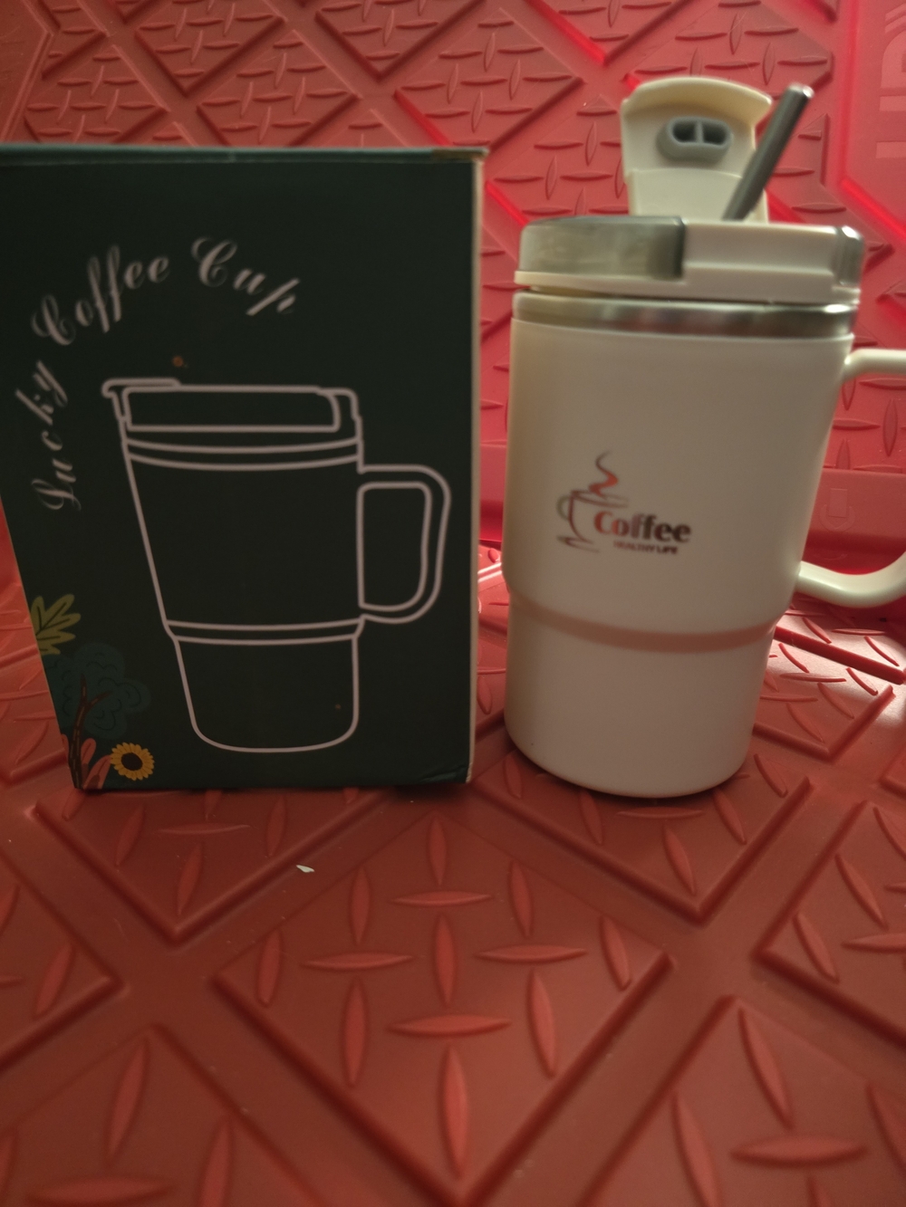 NIB Amazing Cream Insulated Coffee Travel Mug With Straw, Spoon, And Infuser